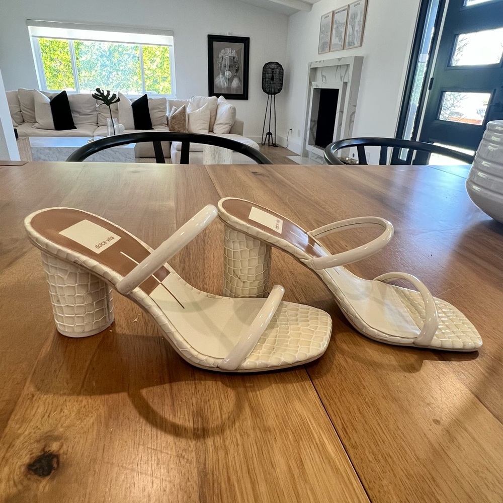 Dolce vita noles sandal